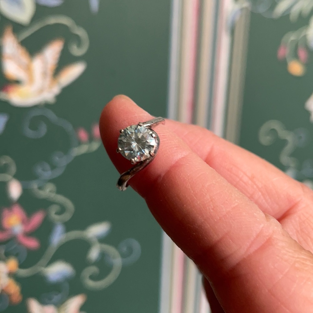1.2 ct moissanite ring